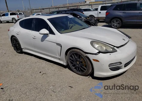 2012 Porsche Panamera 4 z USA, uszkodzony, nr VIN WP0AA2A70CL013973